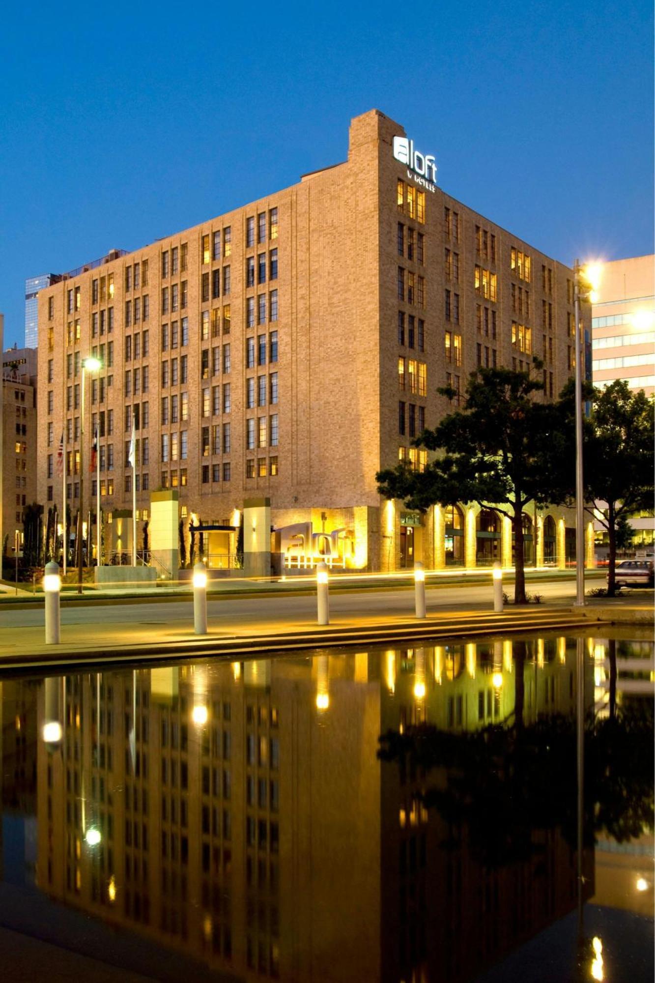 Aloft Dallas Downtown Eksteriør bilde